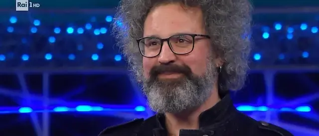 A Simone Cristicchi gli auguri del Comune di Girifalco di cui è cittadino onorario