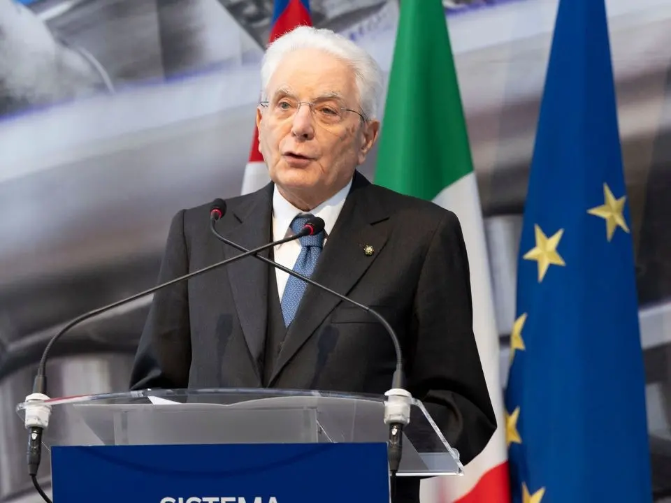 «La Federazione russa ha offeso l’Italia intera»: l’indignazione del mondo politico dopo l’attacco a Mattarella