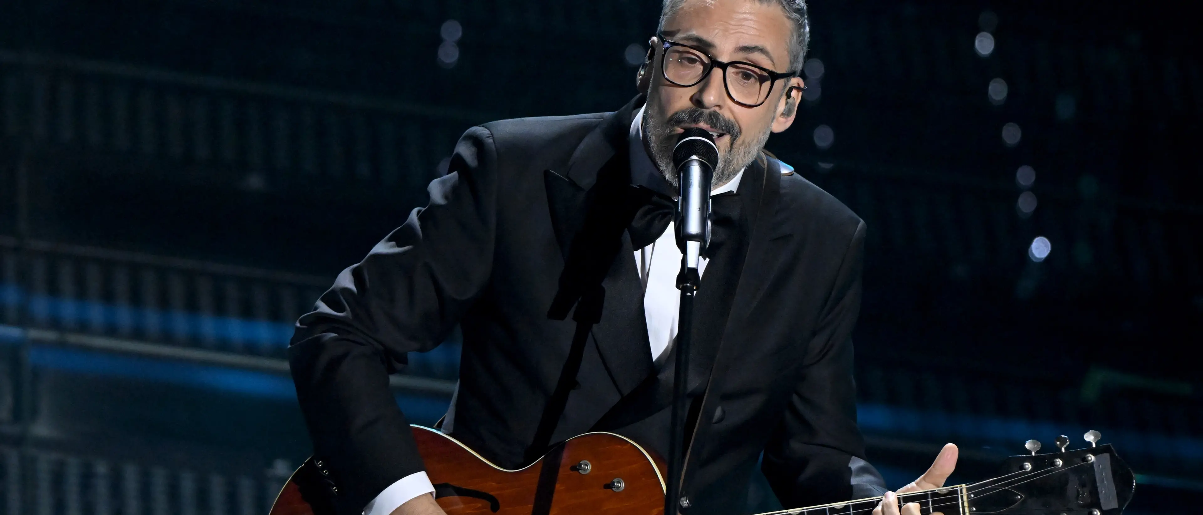 Sanremo 2025, applausi per Brunori anche in finale: «È stata un’esperienza straordinaria»\n