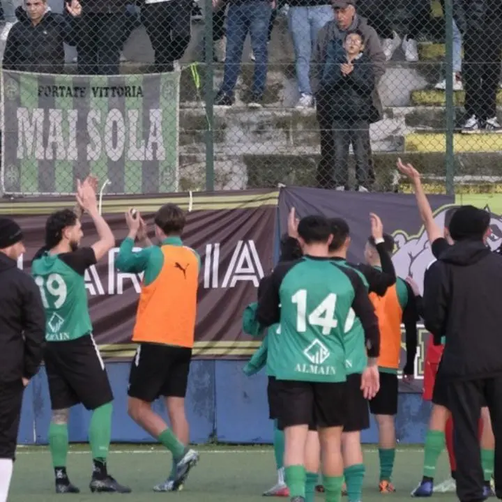 Eccellenza, una Palmese bella e cinica batte la Paolana. Mister Bracco: «Dopo la rivoluzione, nessuno avrebbe scommesso un centesimo su questo gruppo»