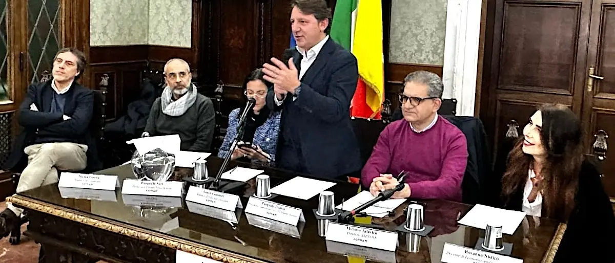 Catanzaro, Tridico (M5s) bacchetta il governo: «L’Autonomia di Calderoli avrebbe spaccato il Paese. Pnrr? Ritardi preoccupanti»