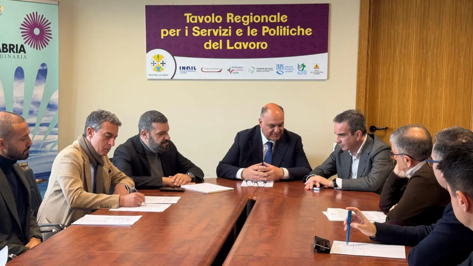Tirocinanti, firmato l’accordo quadro: 600 euro per gli over 60 fino alla pensione. Ecco cosa prevede