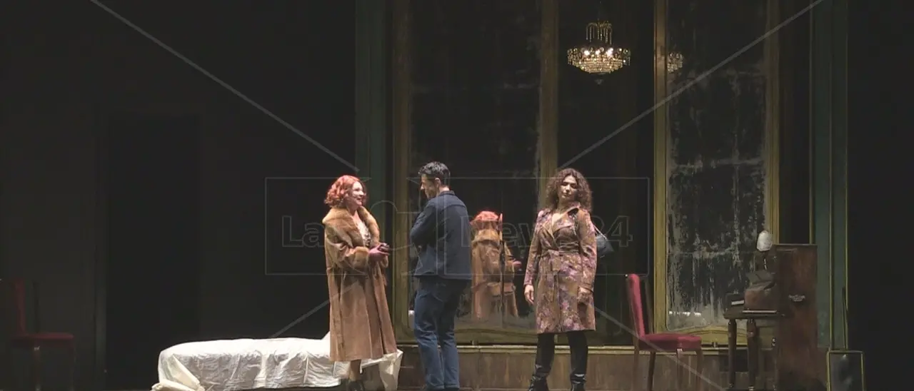 Magnifica Presenza, il film di Ozpetek approda nei teatri calabresi: applausi al Rendano di Cosenza