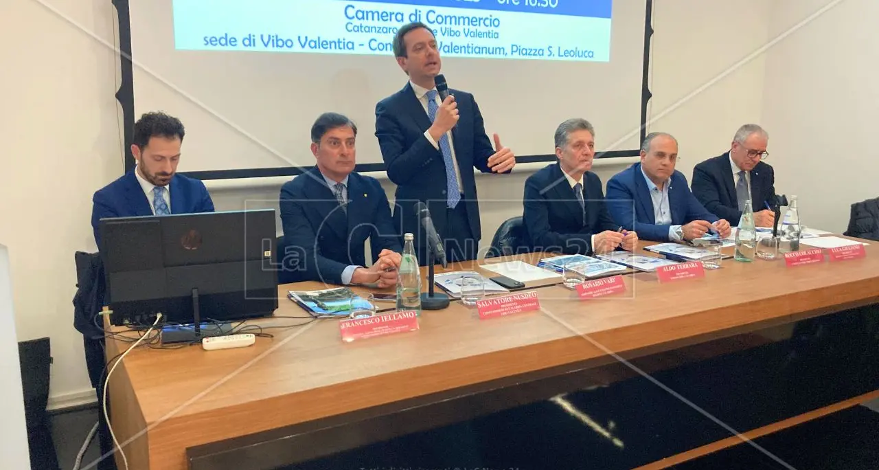 Turismo, ecco il bando da 50 milioni per le strutture ricettive. Varì: «Presto corsi di formazione per gli operatori del settore»\n