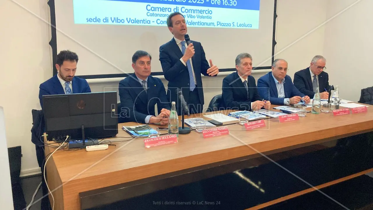 Turismo, ecco il bando da 50 milioni per le strutture ricettive. Varì: «Presto corsi di formazione per gli operatori del settore»\n