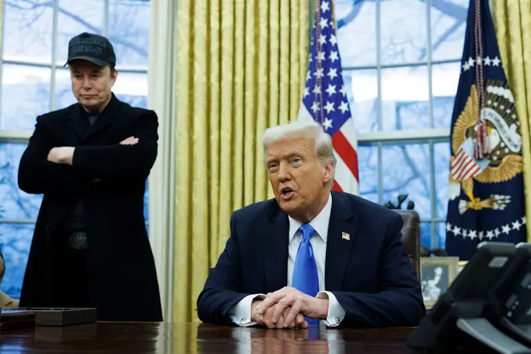 <p>Elon Musk e Donald Trump (foto Ansa)</p>\\n