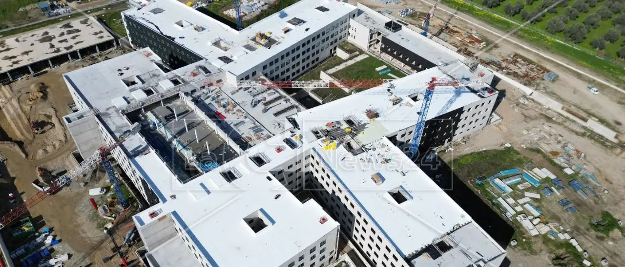 Ospedale della Sibaritide, dubbi dal commissariamento del sistema ospedaliero: l’obiettivo è farcela entro il 2026 (per la campagna elettorale)\n