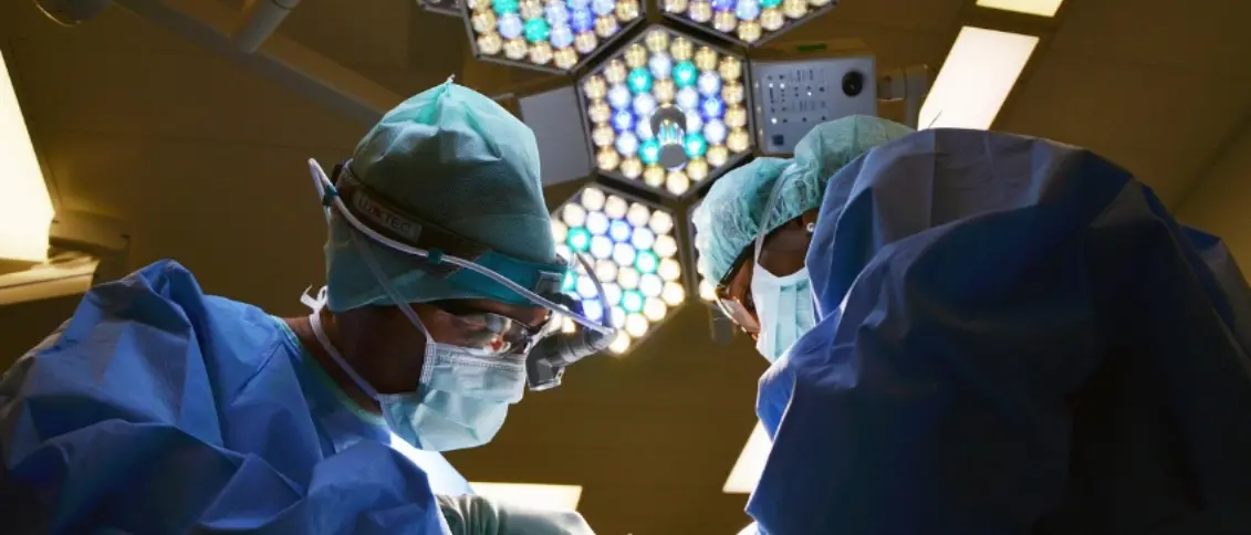 Scambiano le biopsie e gli tolgono una mandibola per errore: «Non avevo nessun tumore»\u00A0\n