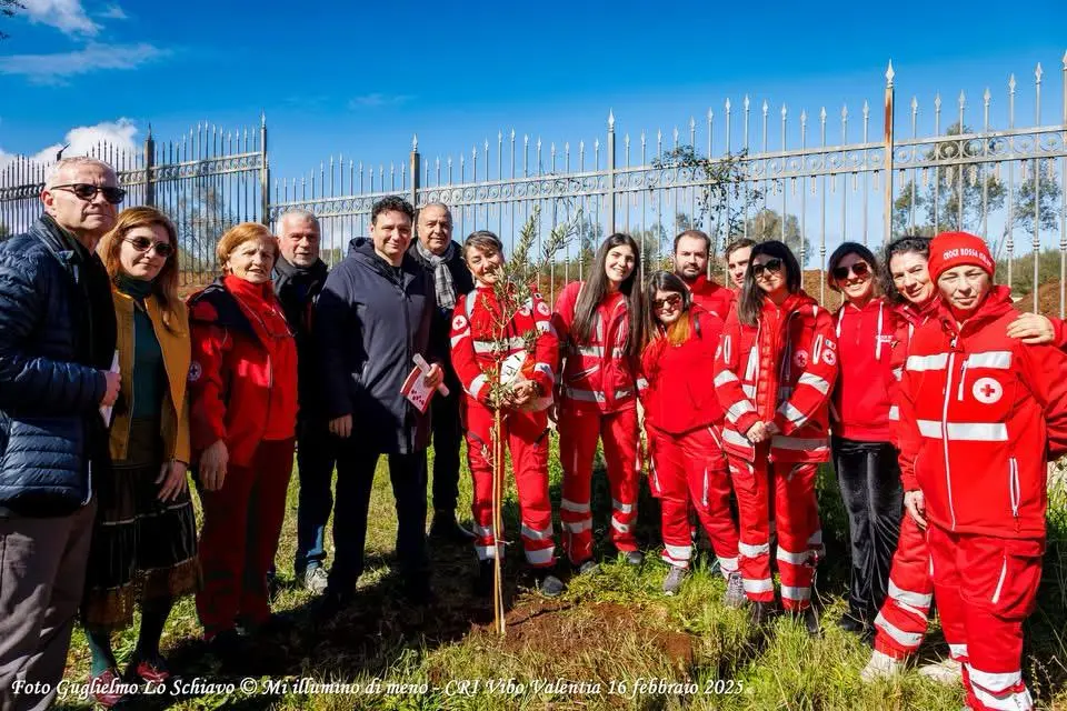 M’illumino di meno, a Vibo la campagna su sostenibilità ambientale e risparmio energetico. Miceli: «Grande risposta dei cittadini»