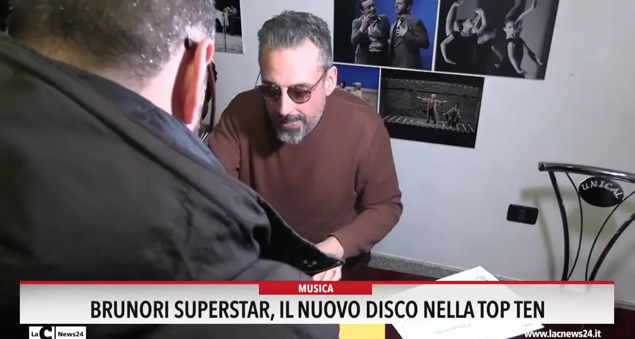 Brunori superstar, il nuovo disco nella top ten