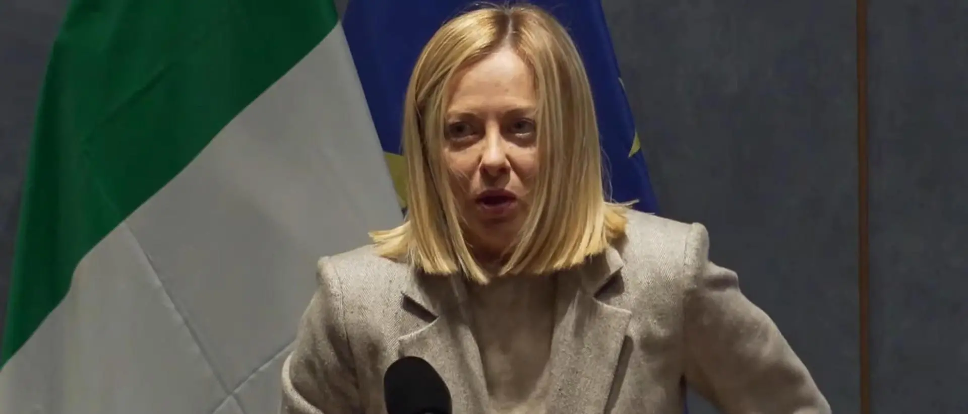 Duecentomila euro per undici viaggi in soli tre mesi. Il giro del mondo della premier Meloni con 280 persone al seguito\n