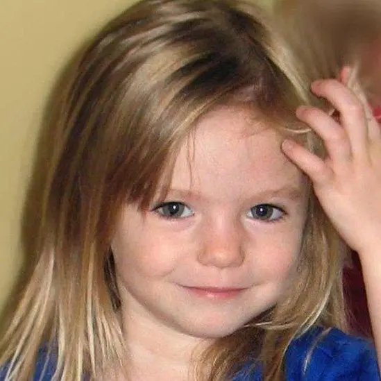 Si spacciava per Maddie McCann, 23enne arrestata per stalking ai genitori della bimba scomparsa nel 2007