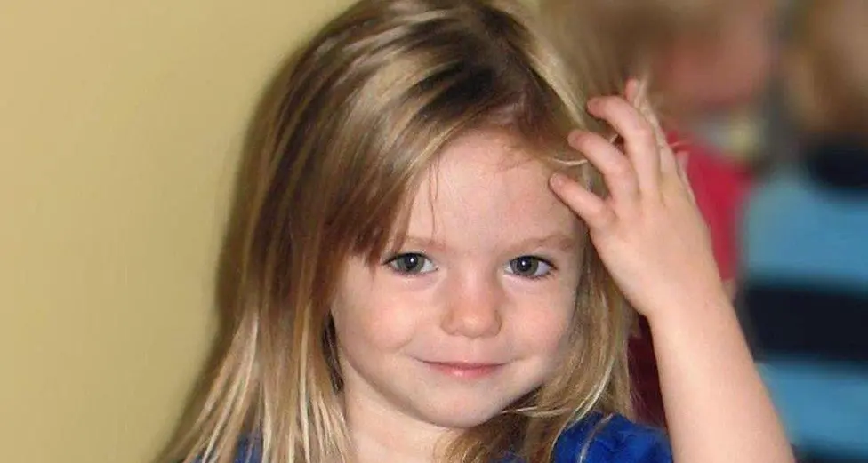 Si spacciava per Maddie McCann, 23enne arrestata per stalking ai genitori della bimba scomparsa nel 2007