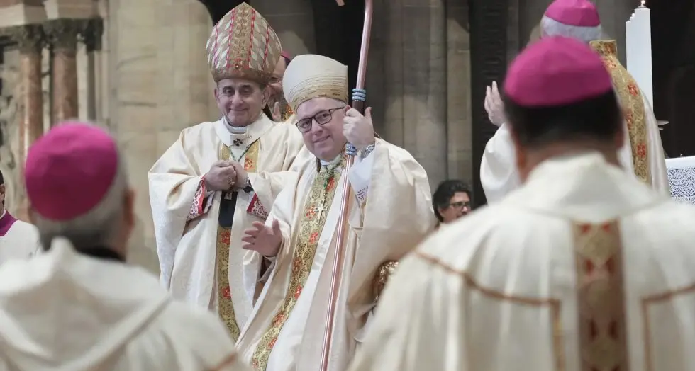 Alberto Torriani ordinato arcivescovo a Milano: è stato scelto dal papa per guidare la Diocesi di\u00A0Crotone