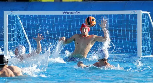 Pallanuoto Cosenza, primo stop per la squadra maschile: arriva il ko a Catania per 10-8