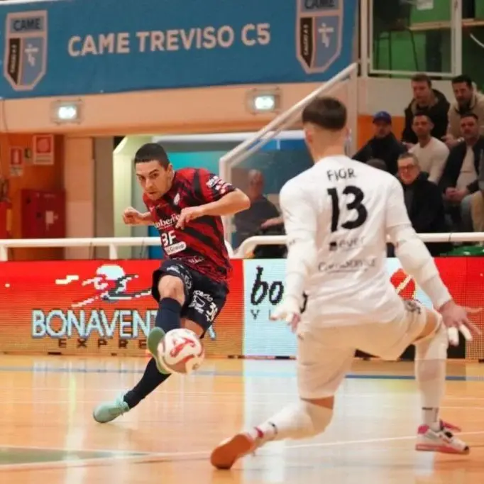 Calcio a 5, la Pirossigeno Cosenza riacciuffata nel finale dalla Came: a Treviso termina 2-2
