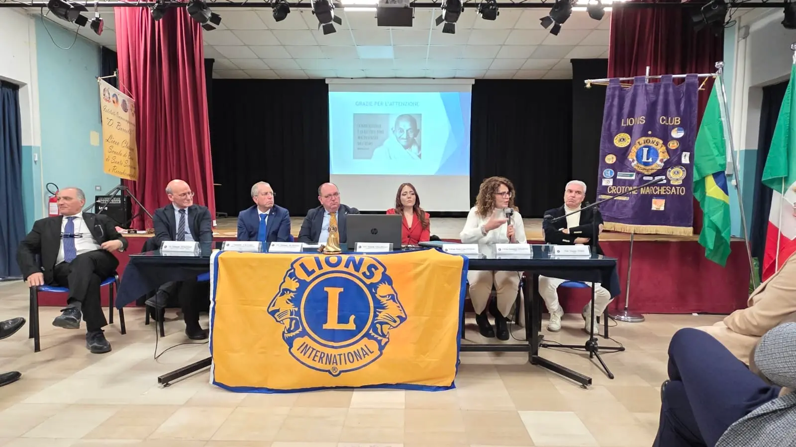 Il ricordo delle Foibe a Santa Severina: il Lions Club Crotone Marchesato incontra gli studenti\n