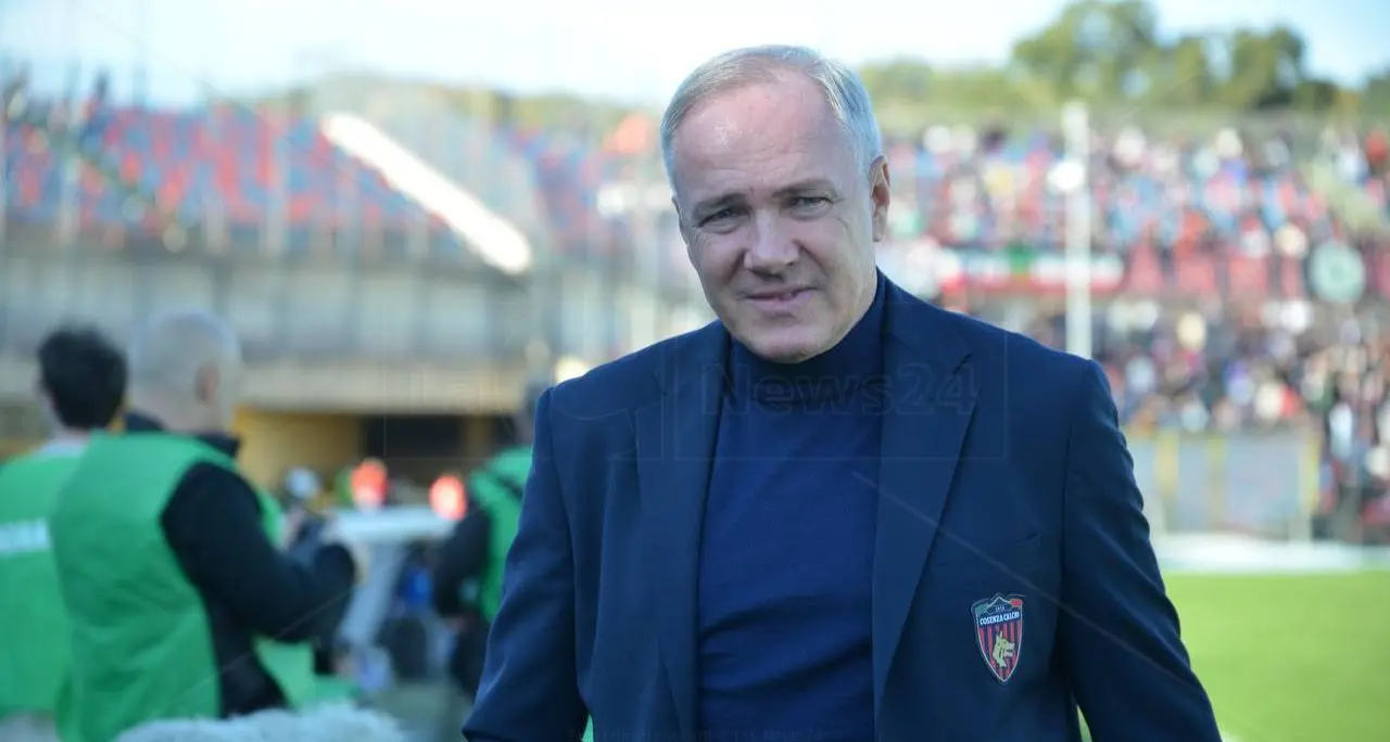 Cosenza-Palermo 0-3, Alvini: «Bene fino al rigore, ma poi la squadra si è sciolta»