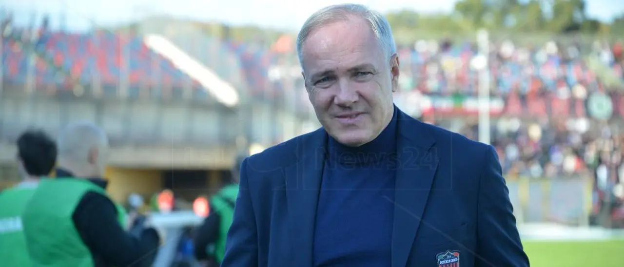 Cosenza-Palermo 0-3, Alvini: «Bene fino al rigore, ma poi la squadra si è sciolta»