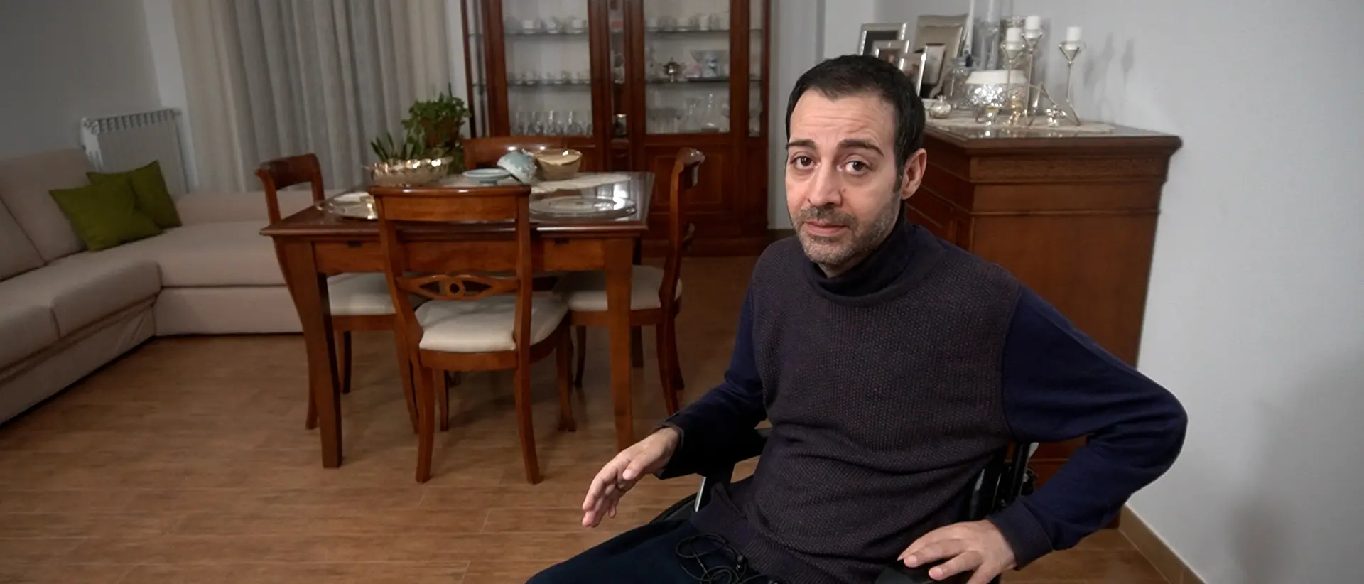 C’è un solo fisiatra per tutta la costa tirrenica e un docente in carrozzina di Cetraro attende da mesi una visita domiciliare\n