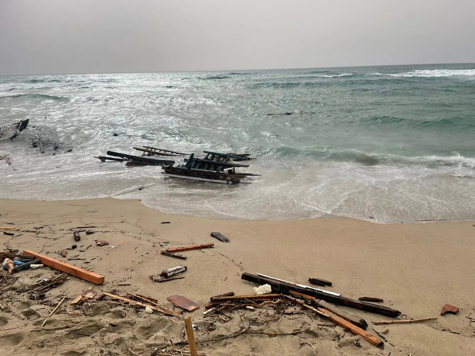 Strage di Cutro, due anni dopo: oggi altri due eventi a Crotone per ricordare le 94 vittime del naufragio