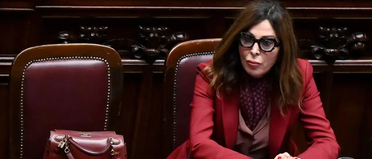 Santanchè, la\u00A0Camera respinge la mozione di sfiducia contro la ministra del Turismo\n