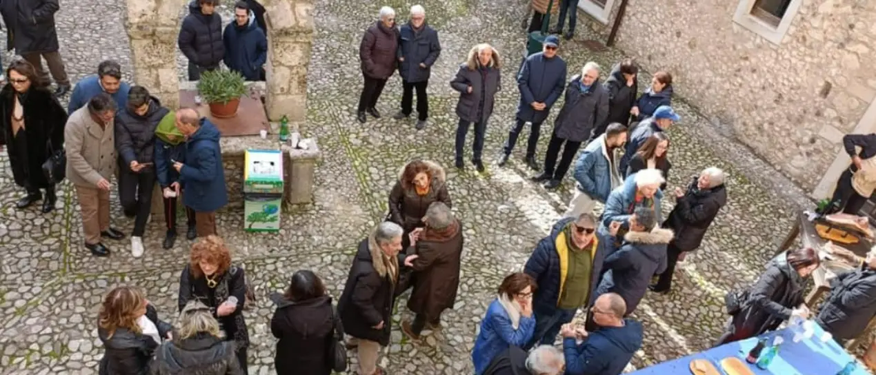 Trekking urbano e degustazioni: a Cerisano arriva La Quadrara nel borgo\n