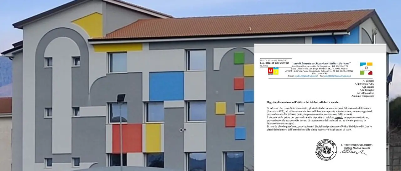 Deepfake ad Acri, il liceo Julia-Falcone corre ai ripari: vietato l’uso dei telefoni a scuola\n