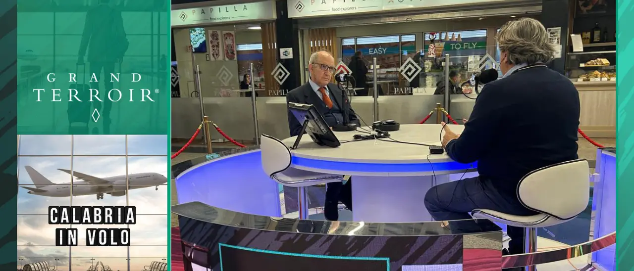 Politica, economia e società nei governi Fanfani e Craxi: Mario Tassone ospite di Calabria in Volo su LaC