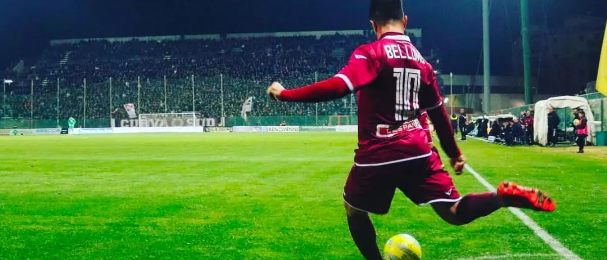 Nicola Bellomo, il numero 10 forgiato dal calcio di strada: «Il mio cuore è sempre con la Reggina»\n
