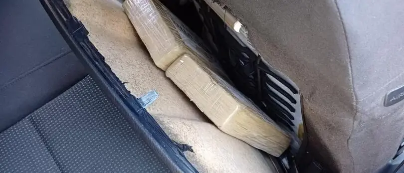 Corriere della droga reggino fermato sull’A2 con due chili di coca in auto: arrestato