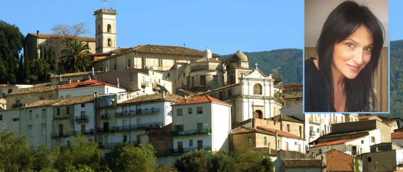 Luzzi, la maggioranza si spacca. La consigliera Ramona Fazio: «I miei colleghi non sanno cosa sia la vergogna»\n