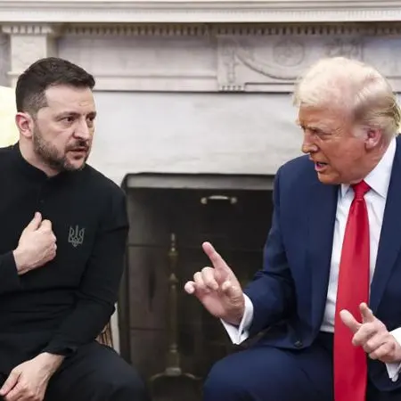 Trump minaccia Zelensky: «Giochi con la terza guerra mondiale». L’incontro alla Casa Bianca è un fallimento\n