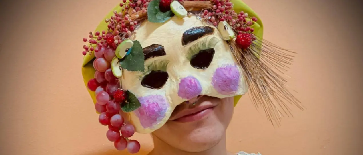 Pantuocchio, la maschera seicentesca cosentina che invita a guardare oltre la superficie\n