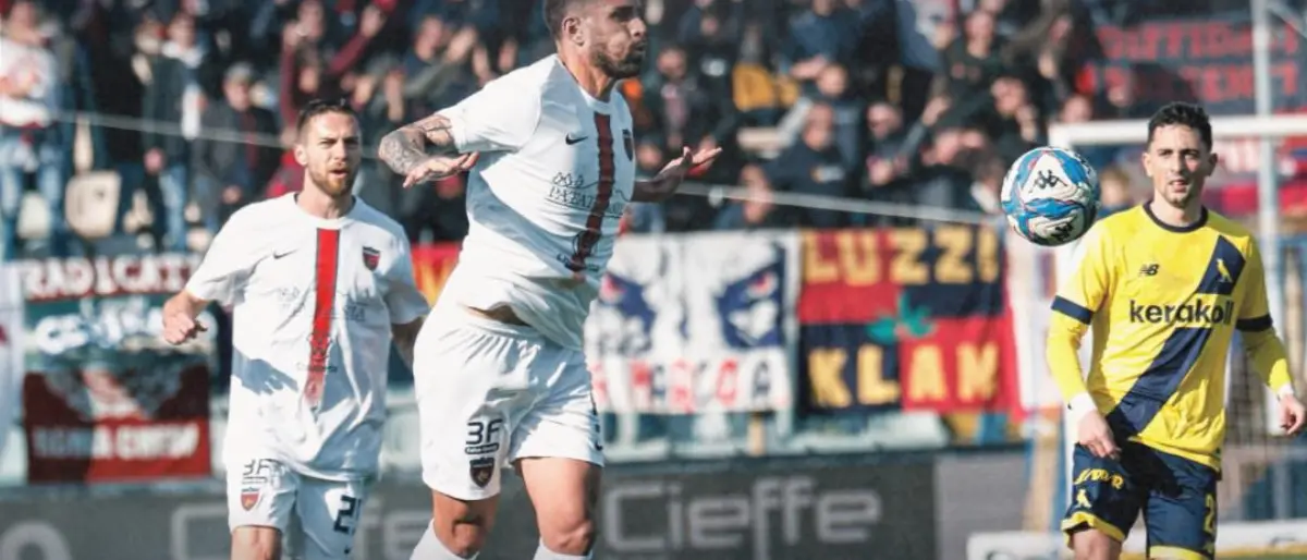 Per il Cosenza un punto che fa morale ma poca classifica: a Modena finisce 1-1