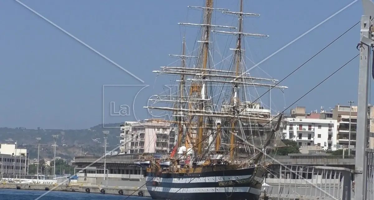 Dopo il giro del mondo per l’Amerigo Vespucci via al\u00A0tour Mediterraneo: a maggio la tappa calabrese a Reggio