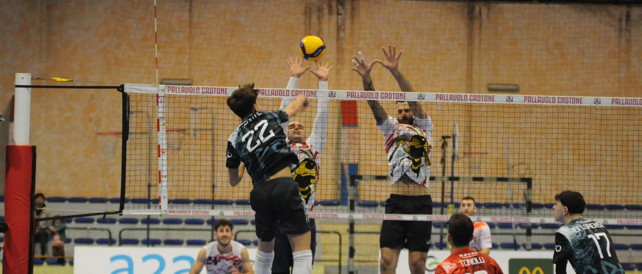 Volley Calabria, Lamezia soffre ma vince a Sciacca. Il Crotone supera Taurianova e riapre il torneo di C\n