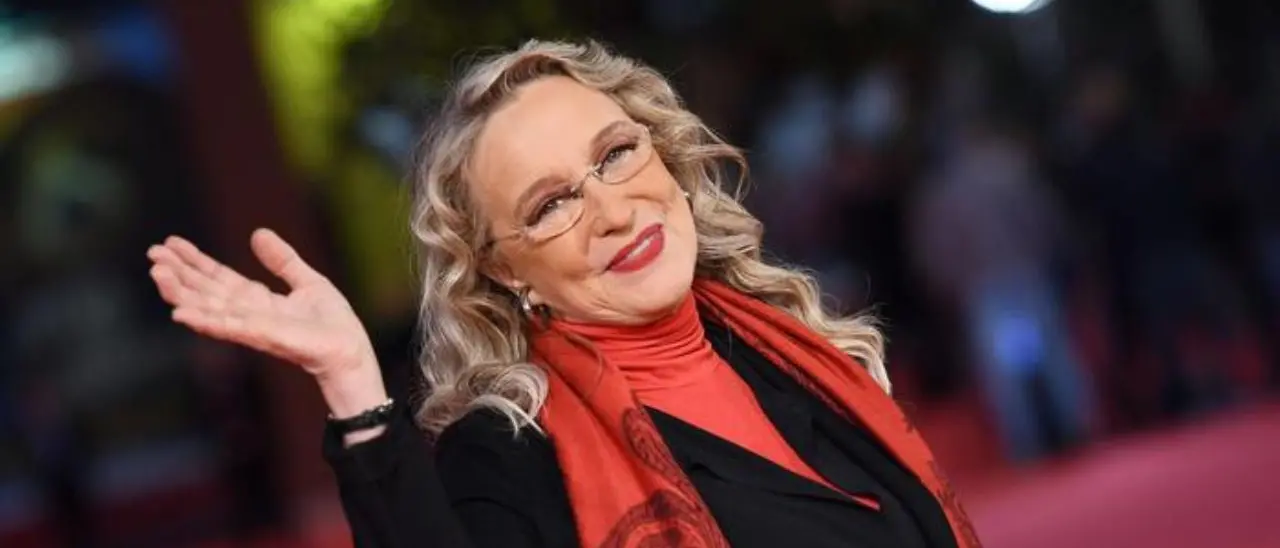 Addio a Eleonora Giorgi, icona del cinema italiano: dall'eros alla commedia, una vita tra successi e dolori\n