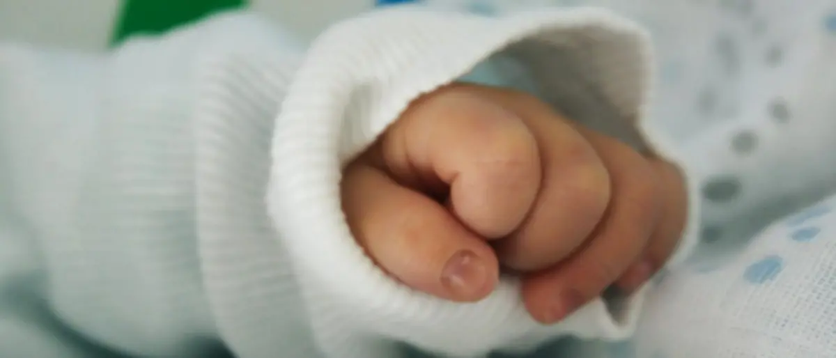 Da Lamezia a Roma, volo d’urgenza per un bimbo di un mese: ora è al Bambino Gesù\n