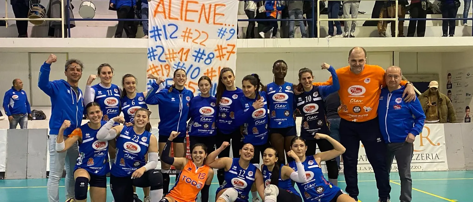 Volley, Torchia alza l’asticella della Todosport Vibo: «Dopo la vittoria della Coppa Calabria non dobbiamo abbassare la guardia»