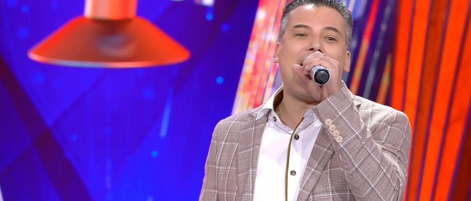 Al Teatro Comunale di Catanzaro in scena “Fango”, tra i protagonisti il vincitore di Don’t Forget the Lyrics Graziano Marasci