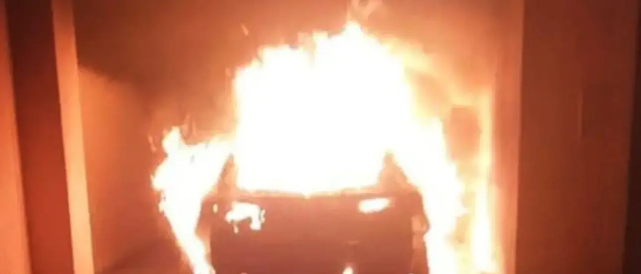 Sequestro di autovelox non omologati, incendiata\u00A0l’auto del consulente della Procura di Cosenza\n