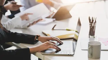 Cresce il numero di\u00A0donne lavoratrici,\u00A0al Sud +6,4 per cento negli ultimi cinque anni. A trainare la crescita le over 55\n