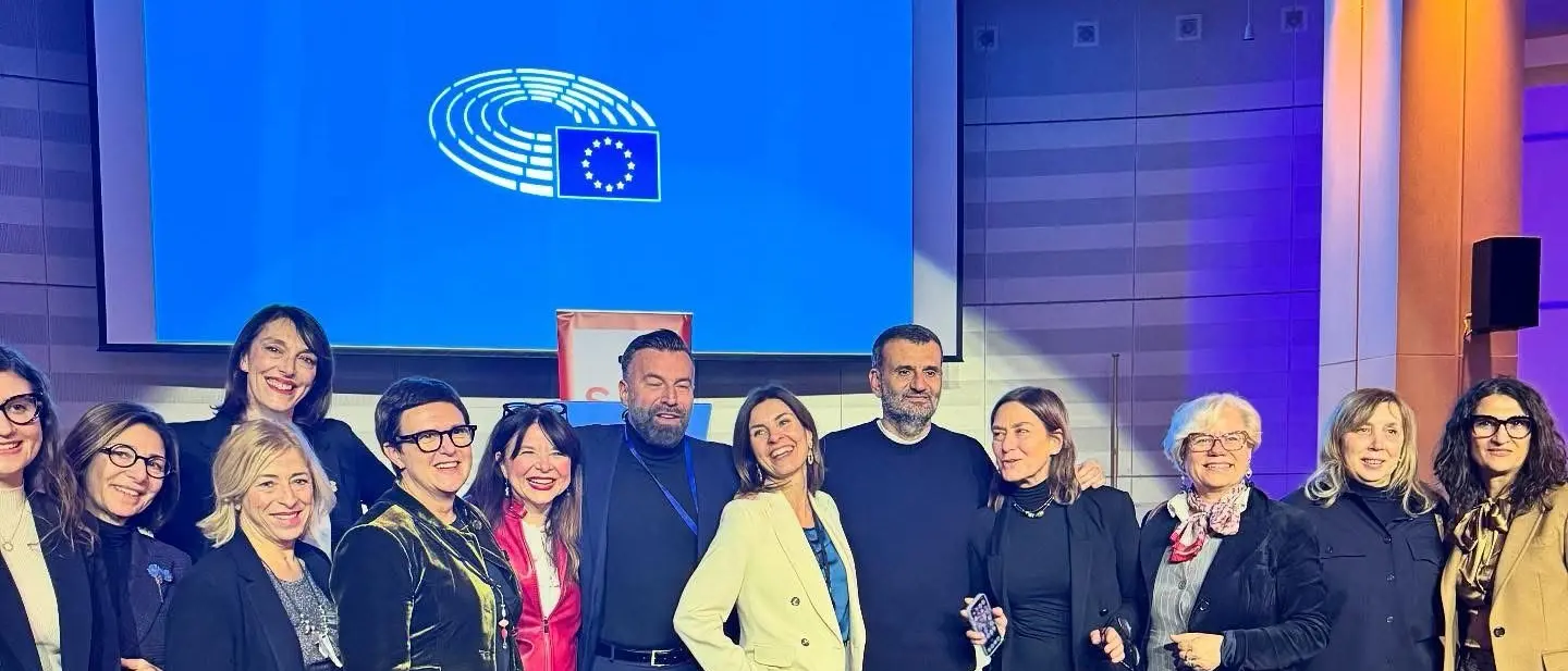 Le donne democratiche a Bruxelles per la pace, Bruno Bossio (Pd): «Dalla forza delle donne nasce una nuova Europa»\n