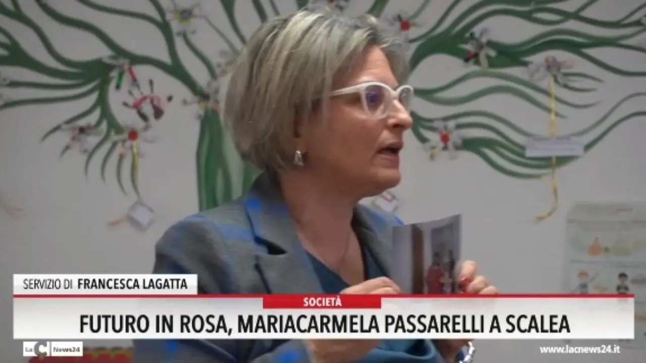 Futuro in rosa, Mariacarmela Passarelli a Scalea