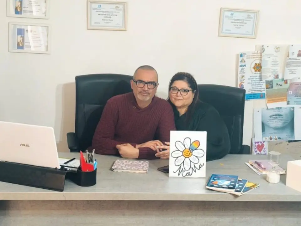 «Il segreto è l'ascolto»: così a Gioia Tauro Marco e Rossana aiutano i bambini in difficoltà a trovare una famiglia
