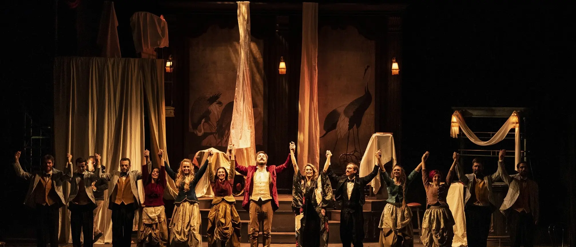 Van Gogh Cafè, minitour chiuso a Catanzaro dopo le tappe di Reggio e Catania: oltre 4mila spettatori tributano la standing ovation\n