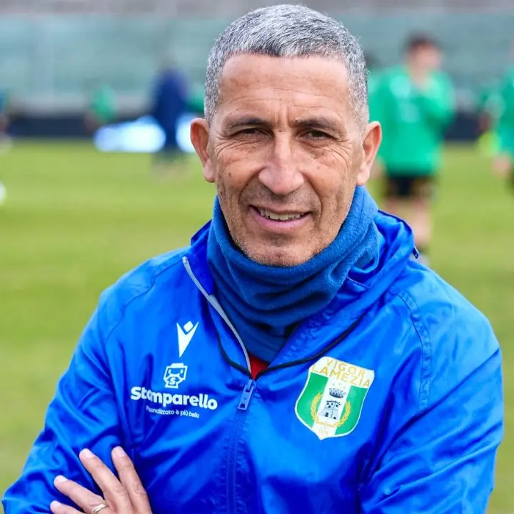 Eccellenza, la Vigor Lamezia piega in rimonta il Soriano e allunga in vetta. Salerno: «Ero tranquillo perché vedevo l'atteggiamento»