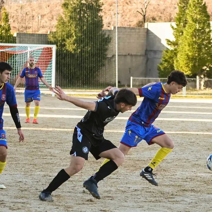 Prima Categoria, il Corigliano rallenta il Kratos.\u00A0 Nel girone C il Taverna pareggia a Montepaone: aumenta la pressione per le primatiste\n