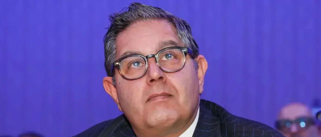 Liguria, Giovanni Toti indagato per truffa ai danni dello Stato. C’è anche l’assessore alla Protezione Civile\n